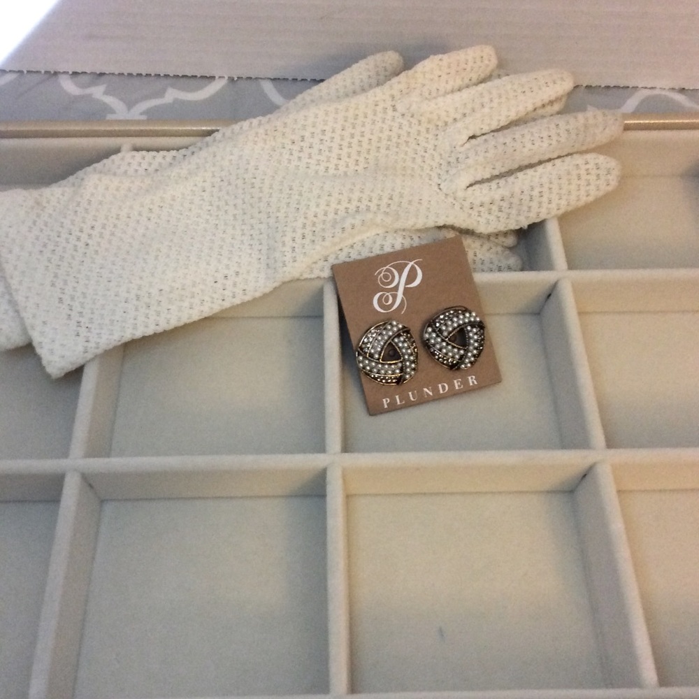 Plunder earrings